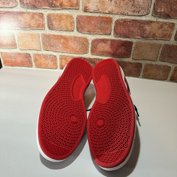 NIKE SB Alleyoop Chicago Colorway Black White Red Shoes New Mens 10.5 - Picture 5 of 6